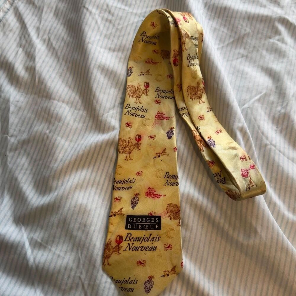 Georges Duboeuf Beaujolais Nouveau Yellow Silk Novelty Necktie  #wine #tie